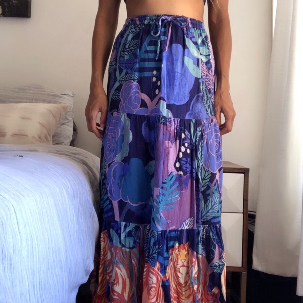Anthropologie bold pattern maxi skirt size XS
